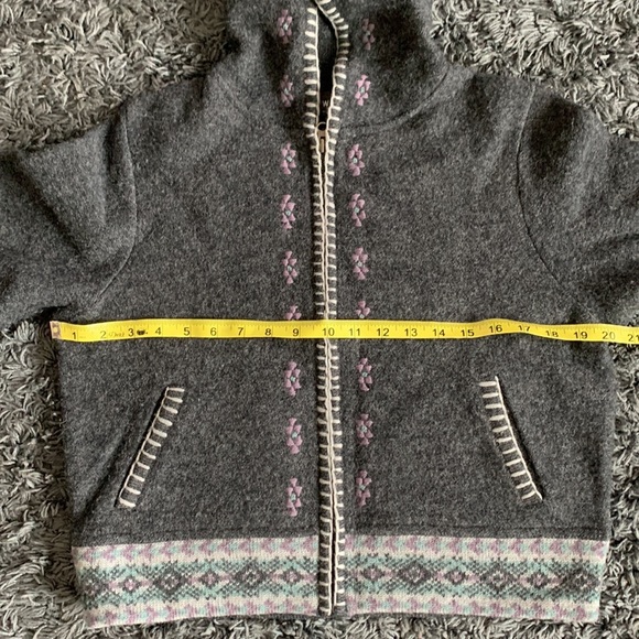 Woolrich Women’s sweater/jacket - Picture 9 of 10